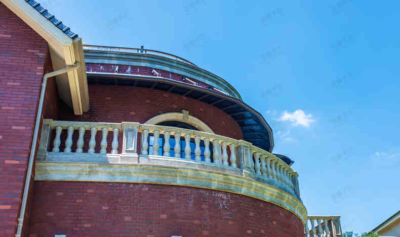 弧形露臺(tái)棚1.jpg 弧形露臺(tái)棚1.jpg